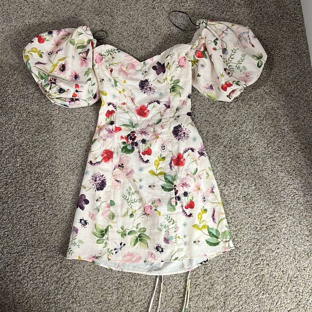 H&M puff sleeve patterned mini dress